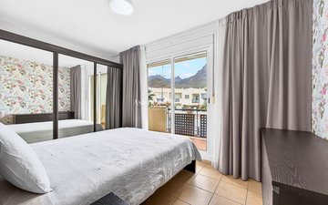 Property slide 15