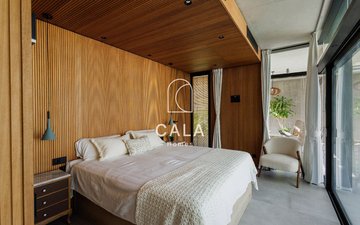 Property slide 43