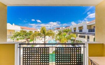 Eigenschaftsfolie 11