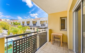 Eigenschaftsfolie 12