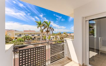 Eigenschaftsfolie 18