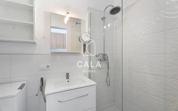 Property slide 21