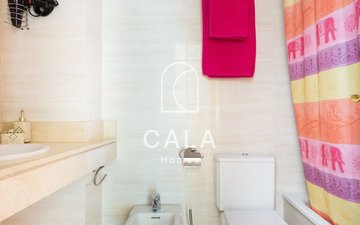 Property slide 25
