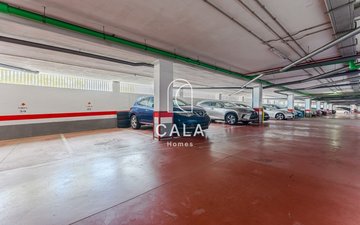 Property slide 16