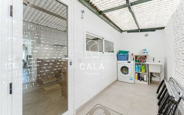 Property slide 22