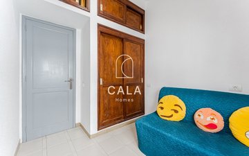 Property slide 14