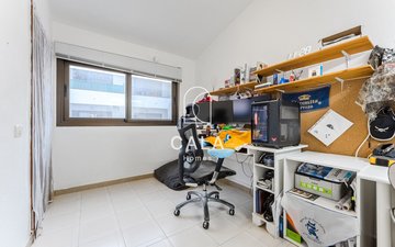 Property slide 20