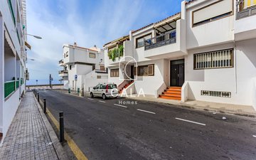 Property slide 25