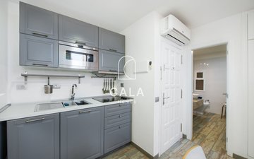 Property slide 15
