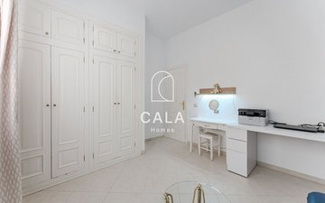 Property slide 30