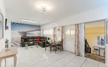 Property slide 36