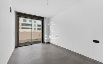 Property slide 14