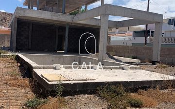 Property slide 16