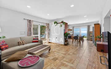 Property slide 10