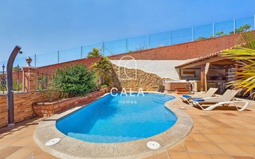 Property slide 8