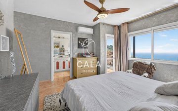 Property slide 30