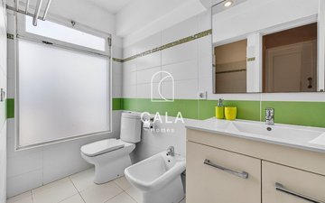Property slide 15