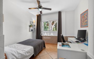 Property slide 18