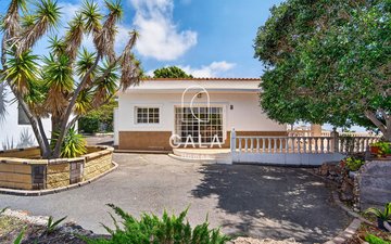 Property slide 25