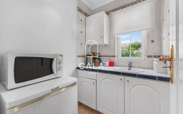 Property slide 9