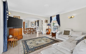 Property slide 18