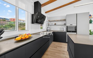 Property slide 17
