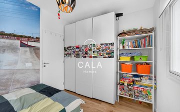 Property slide 33