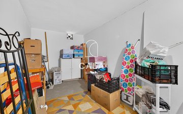Property slide 16