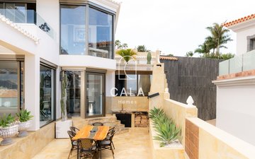 Property slide 47