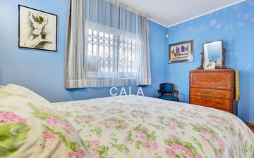 Property slide 24