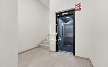 Property slide 16