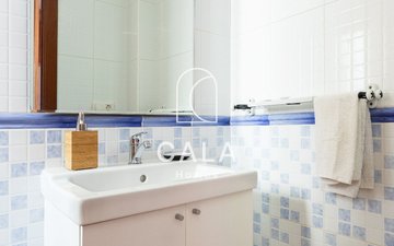 Property slide 11