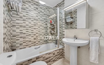 Property slide 21