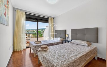 Property slide 20