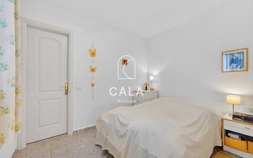 Property slide 10