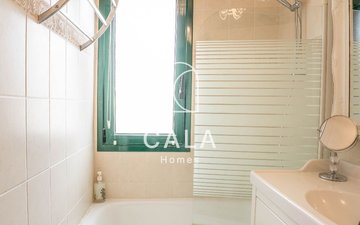 Property slide 18