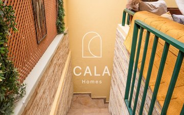 Property slide 32