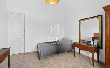 Property slide 9