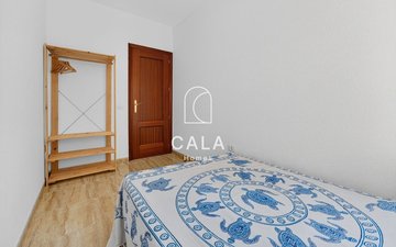 Property slide 12