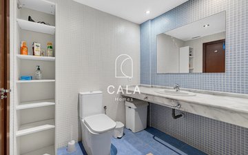 Property slide 16
