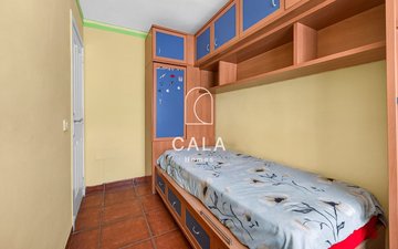 Property slide 14