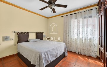 Property slide 15