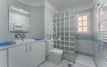 Property slide 17