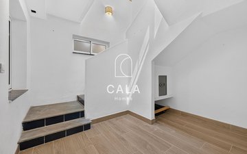 Property slide 35