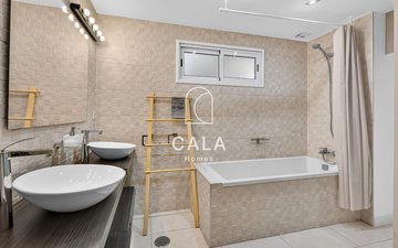 Property slide 39