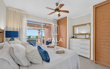 Property slide 16