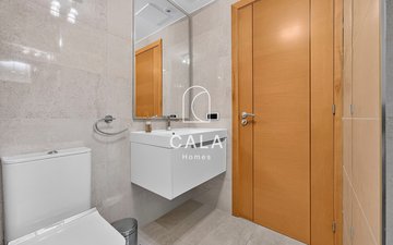 Property slide 20