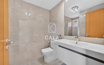 Property slide 25