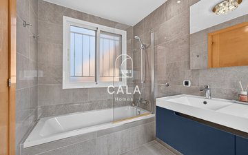 Property slide 29
