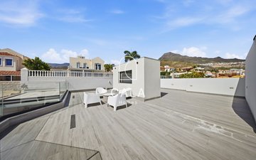 Property slide 40